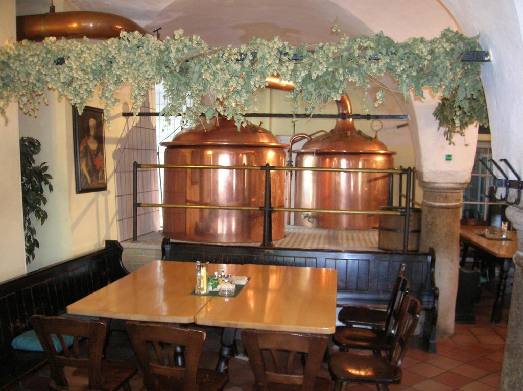 Schlossbrauerei Weinberg - Erste Ooe. Gasthausbrauerei Kefermarkt Екстер'єр фото